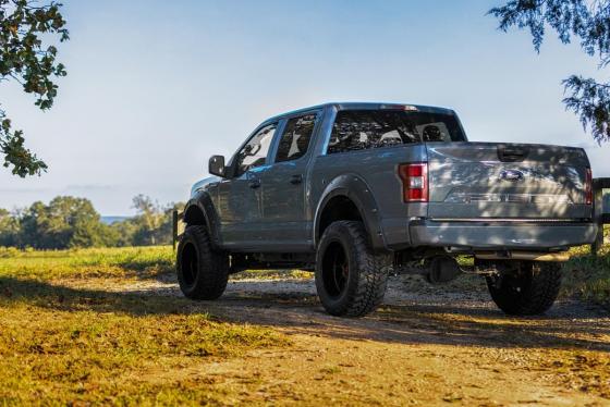 Fender Flares Defender Ford F-150 2WD/4WD (2015-2020) Rough Country - 4Low Concepts™