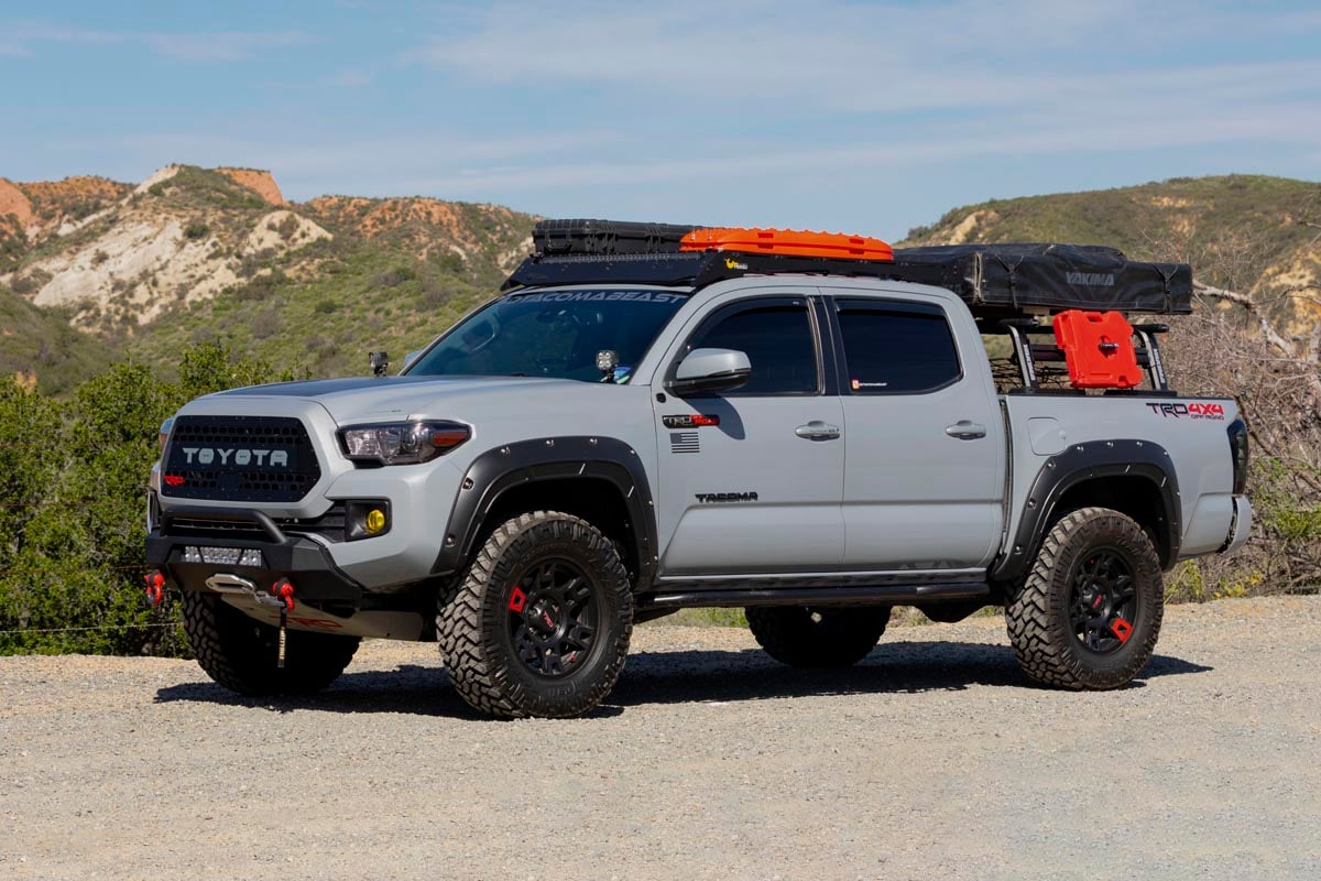 
                  
                    Fender Flares Defender Toyota Tacoma 2WD/4WD (2016-2023) Rough Country
                  
                